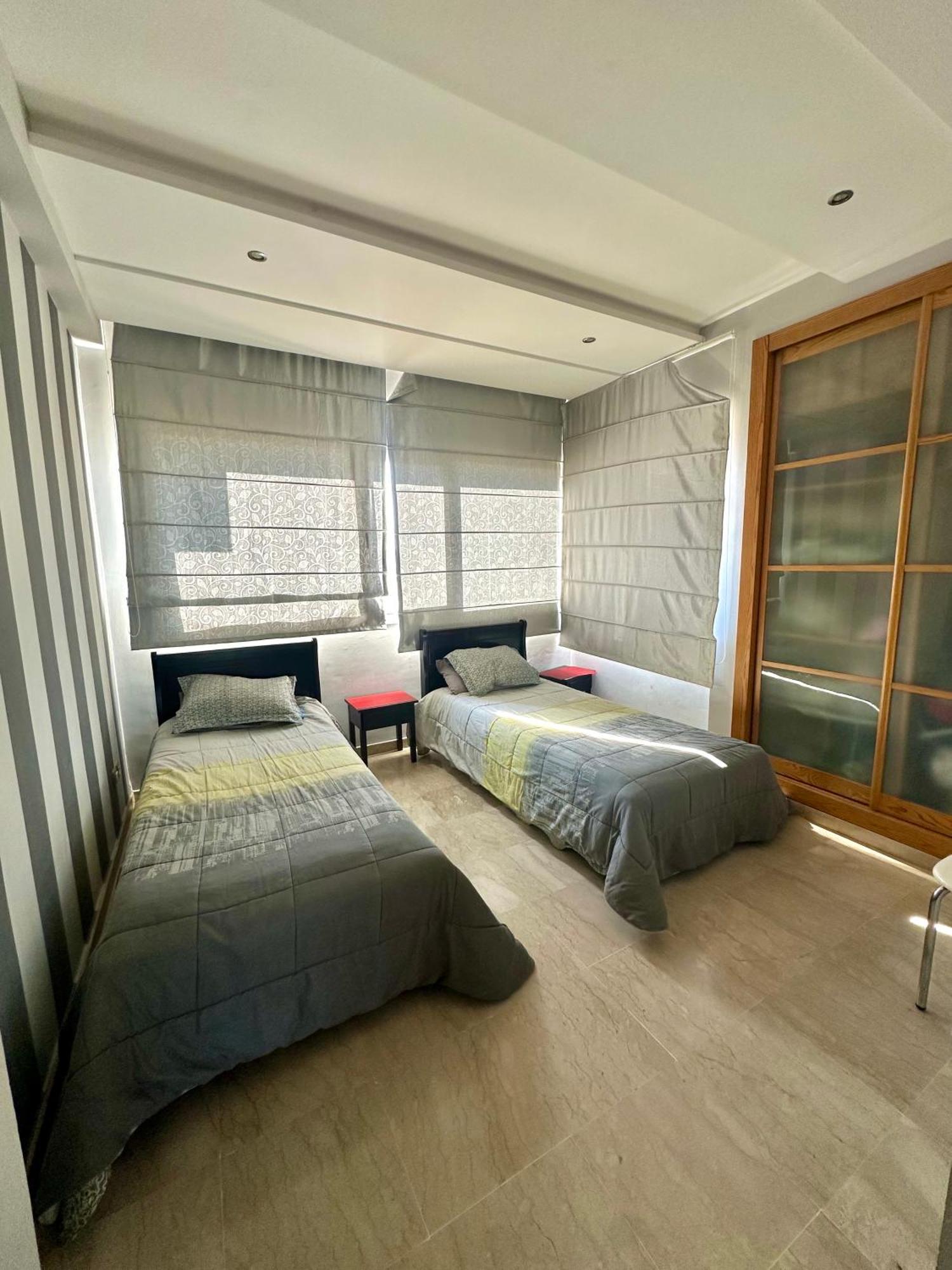 Cozy & Luxurious Apartment With Seaview Бузника Екстериор снимка